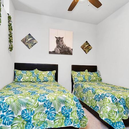 Downtown Hou 1Br Rental Car Available!! Pool Wifi Хьюстон Экстерьер фото