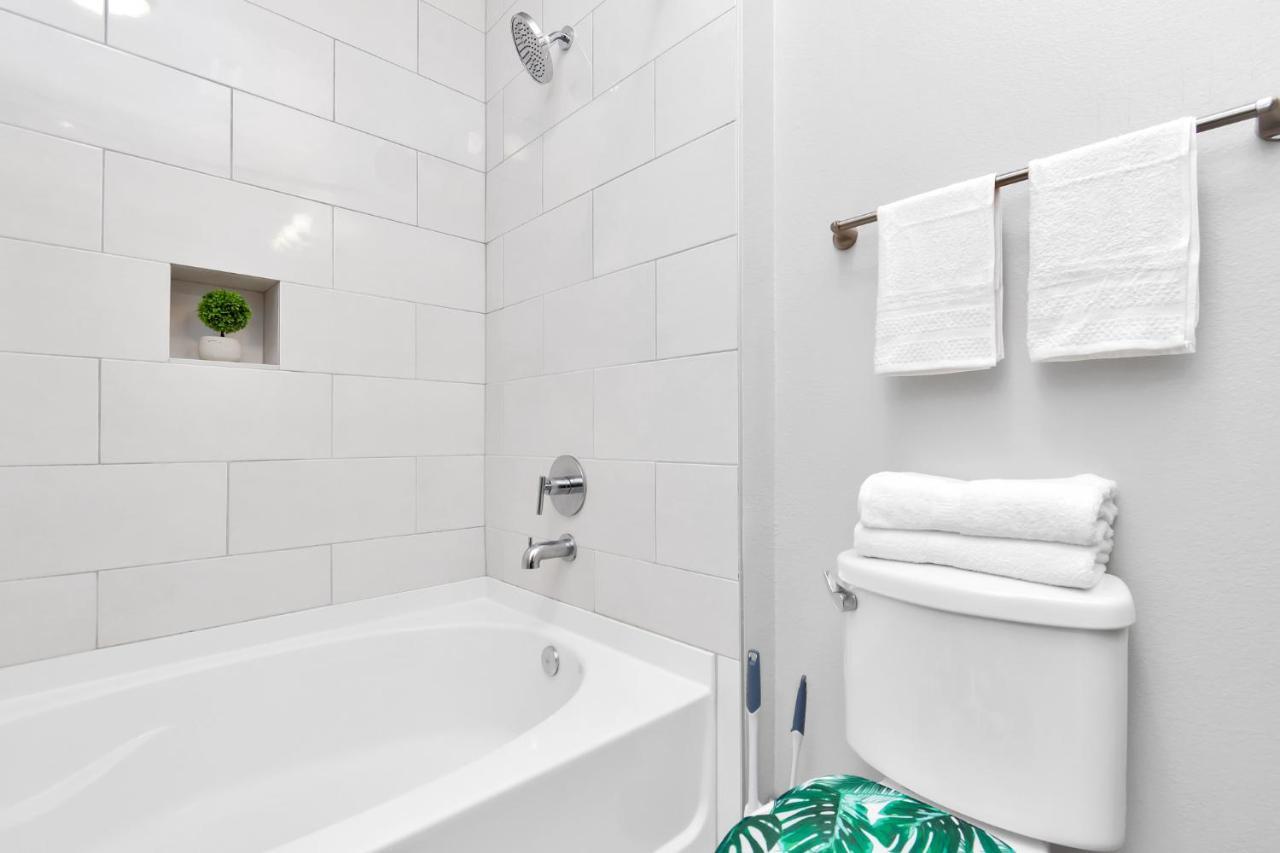 Downtown Hou 1Br Rental Car Available!! Pool Wifi Хьюстон Экстерьер фото