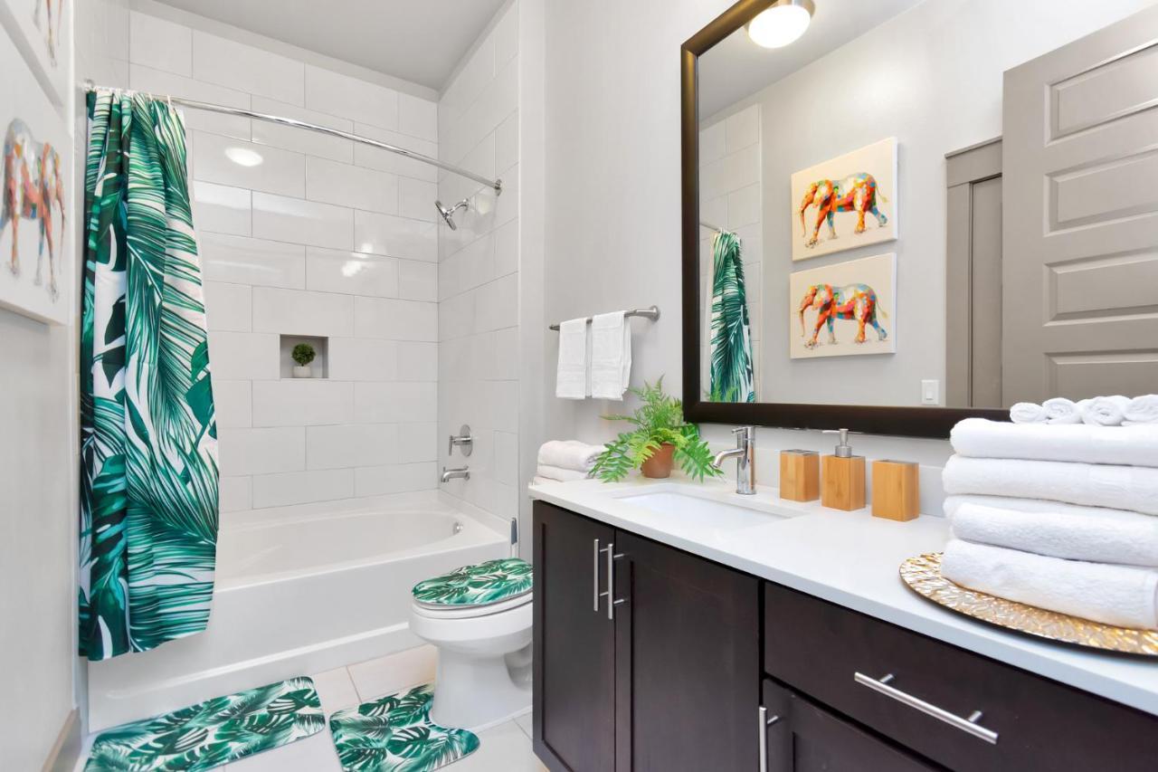 Downtown Hou 1Br Rental Car Available!! Pool Wifi Хьюстон Экстерьер фото